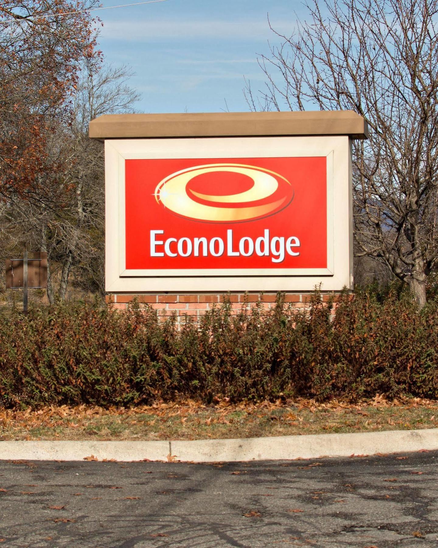 Econo Lodge Lexington Downtown Near I-81 Экстерьер фото